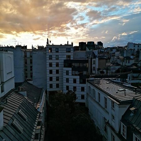 Martyrs Apartamento Paris Exterior foto